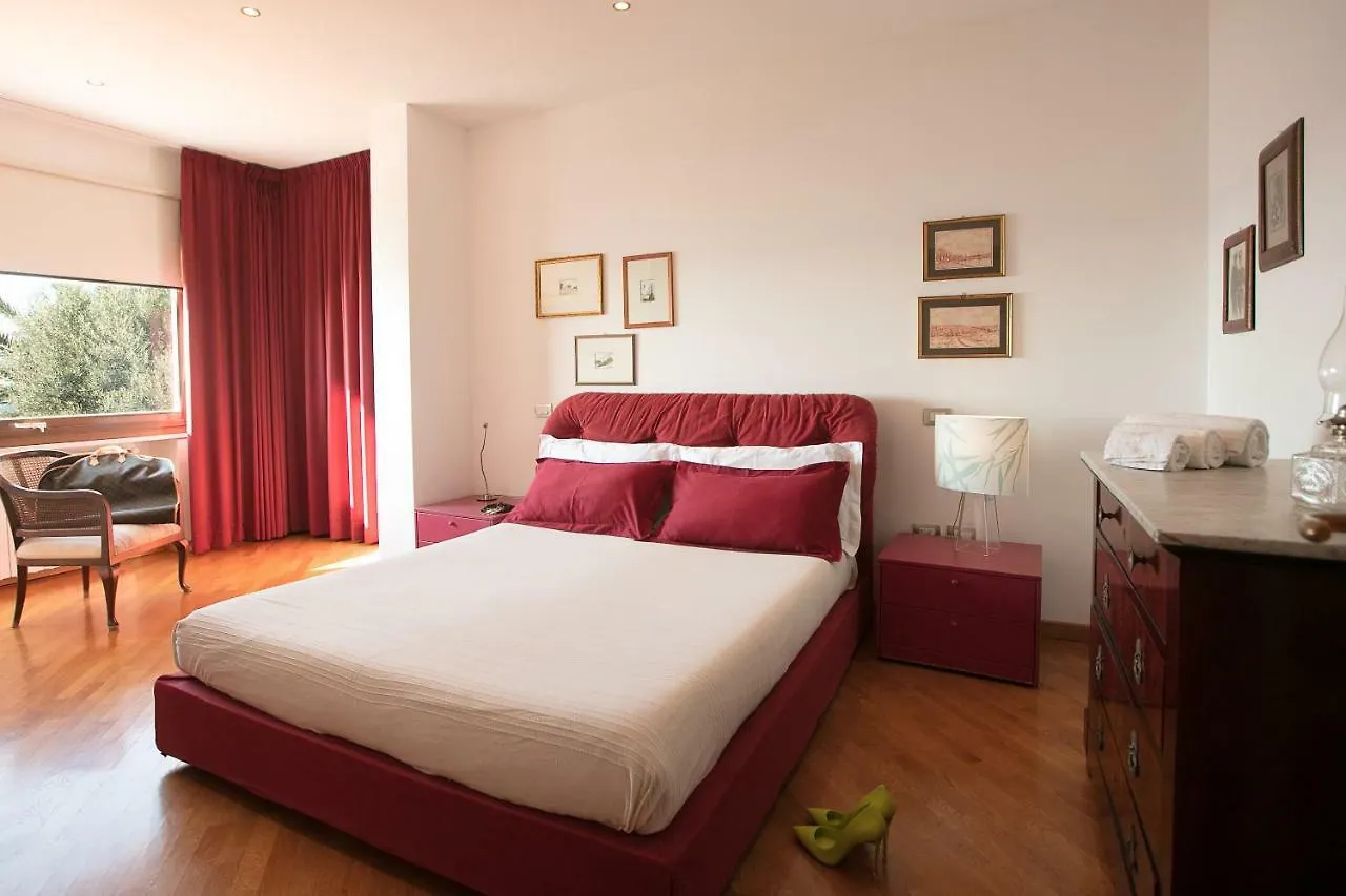 Holiday home Villa Del Mar Quartu Sant'Elena Italy